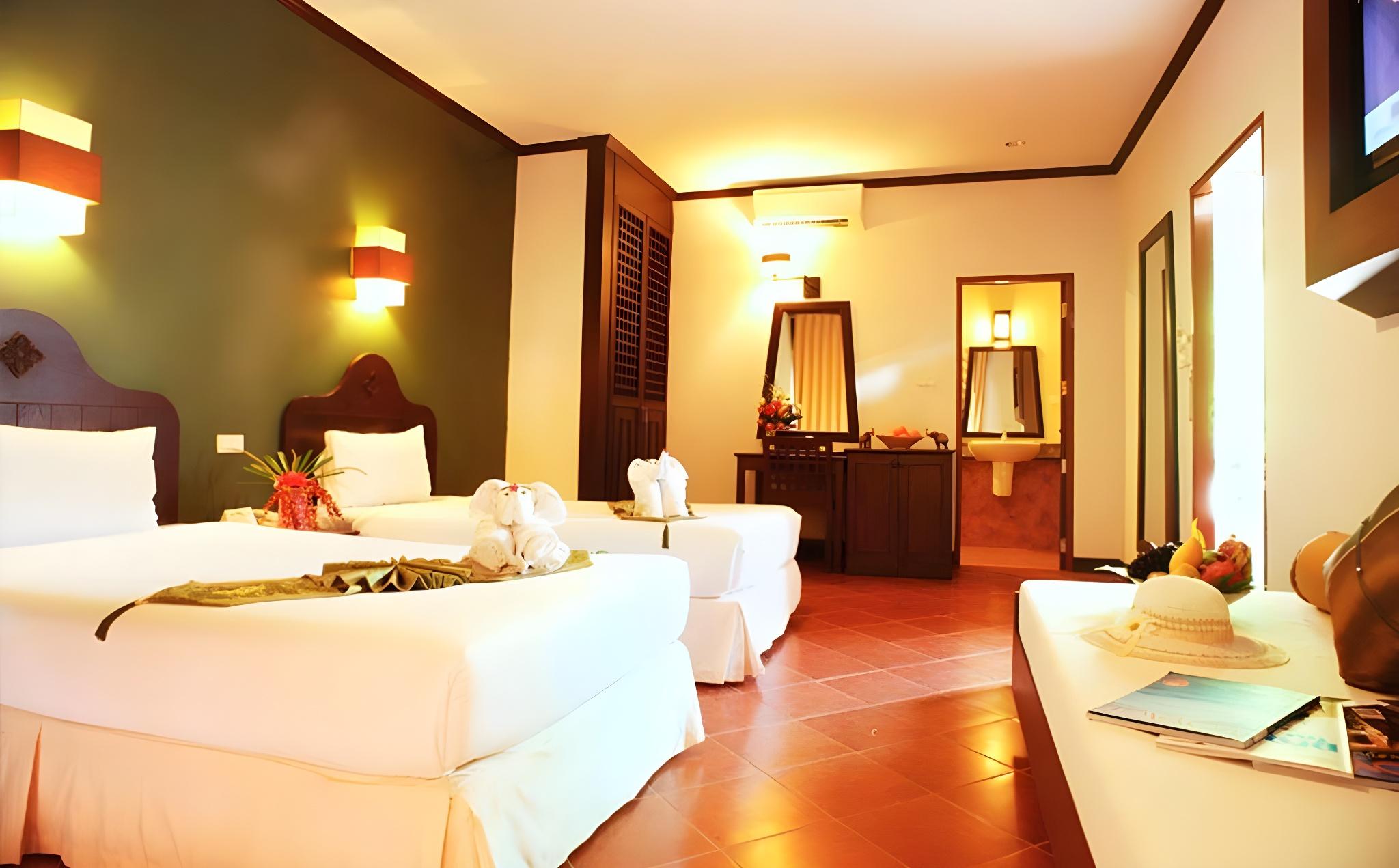 Deluxe, Bungalow, King Bed, Courtyard Area