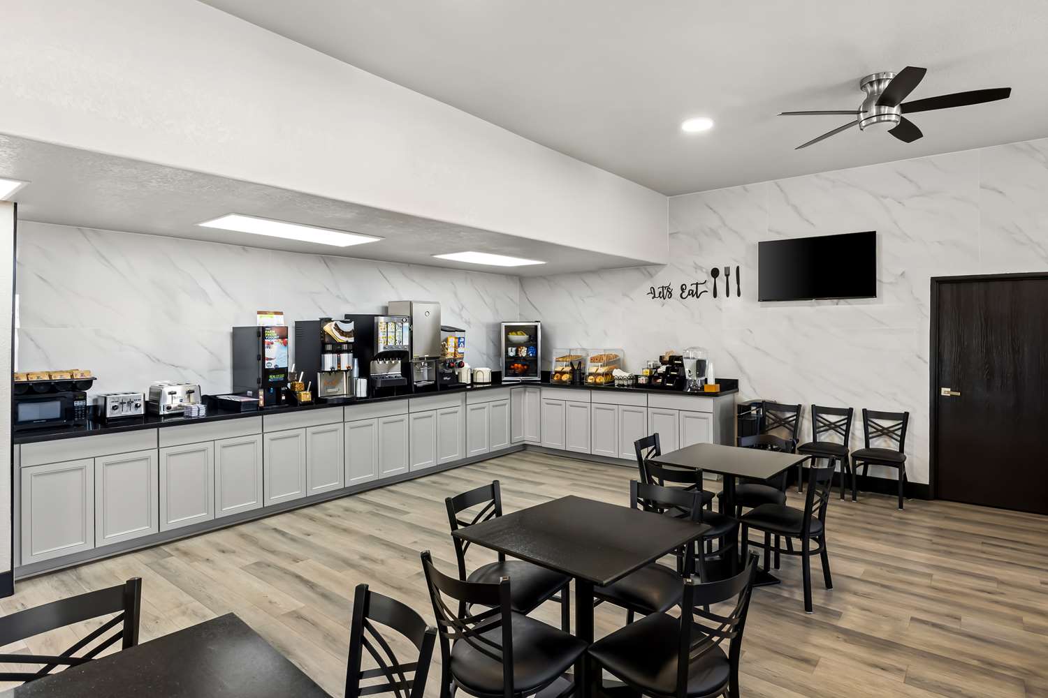Surestay Hotel By Best Western Phoenix Airport 8/12