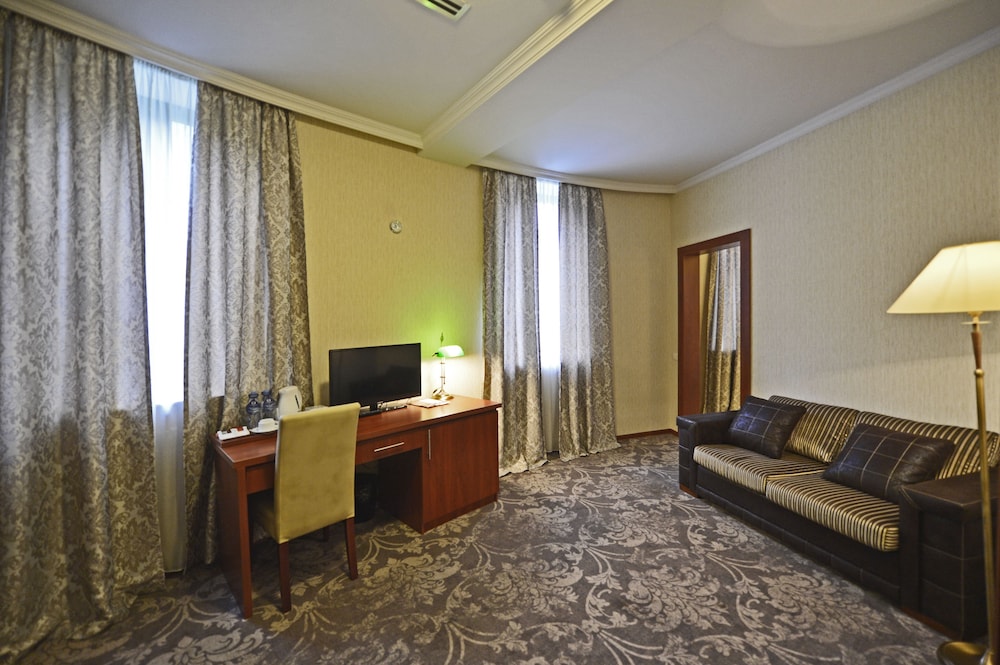 Astoria Tbilisi Hotel 30/33