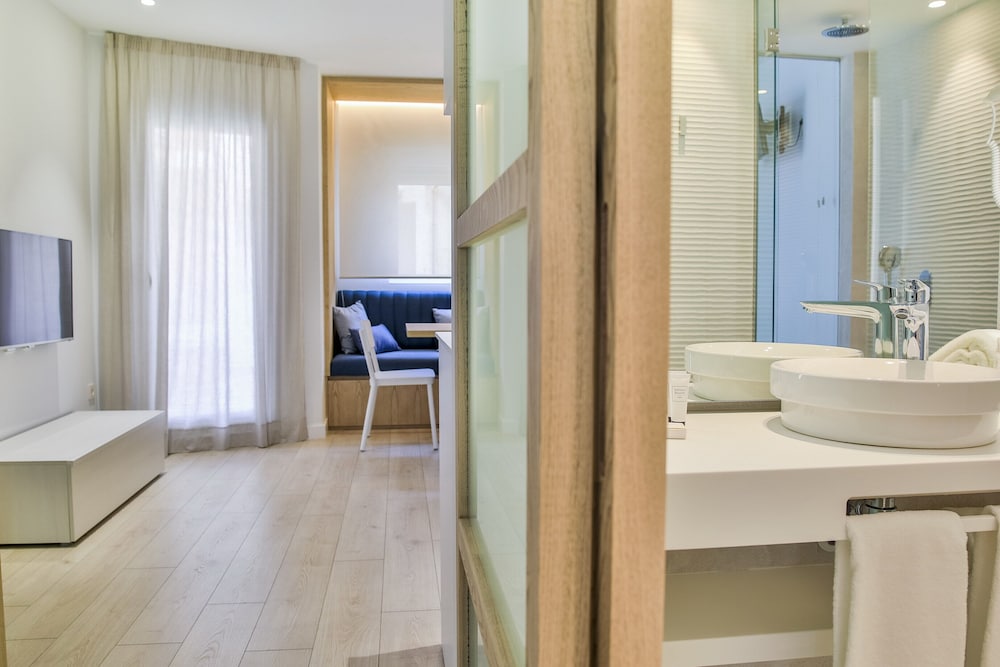Apartamentos 525 2/50