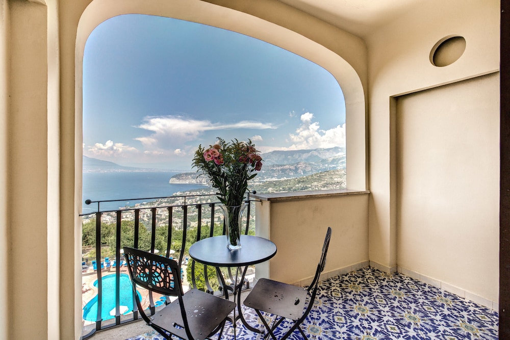 GRAND HOTEL HERMITAGE 7/50