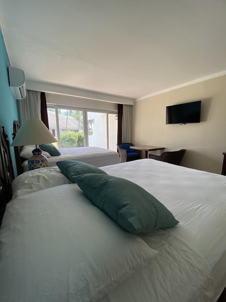 Hotel Tesoro Beach 16/50