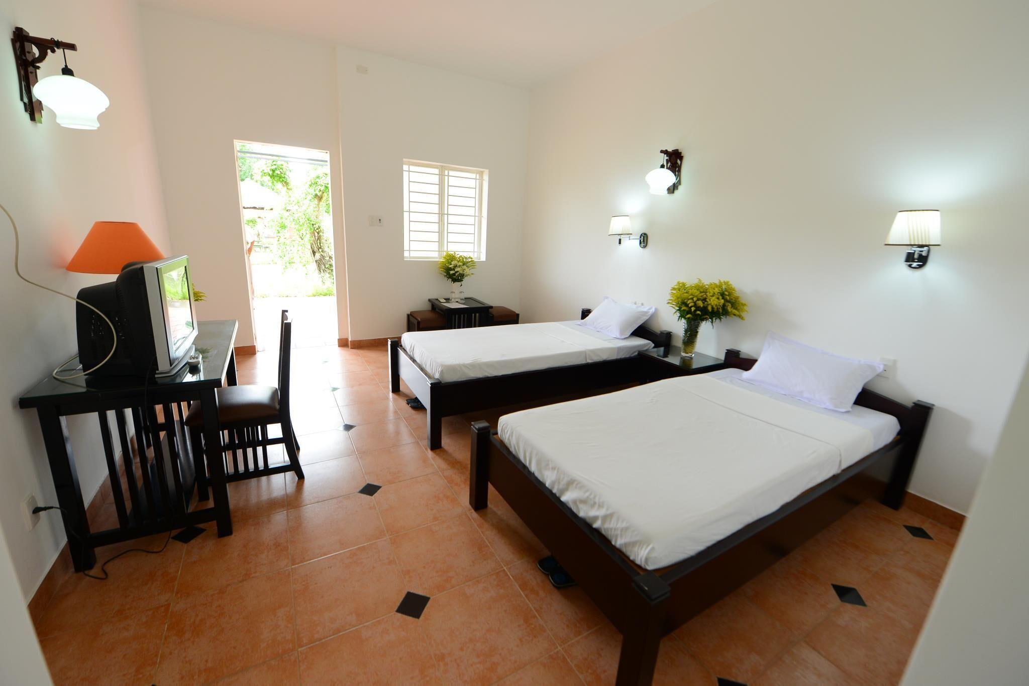 SUPERIOR, TWIN BEDS