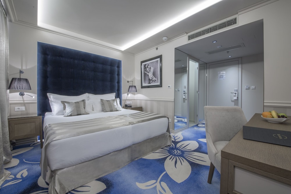 Grand Hotel Slavia 14/69