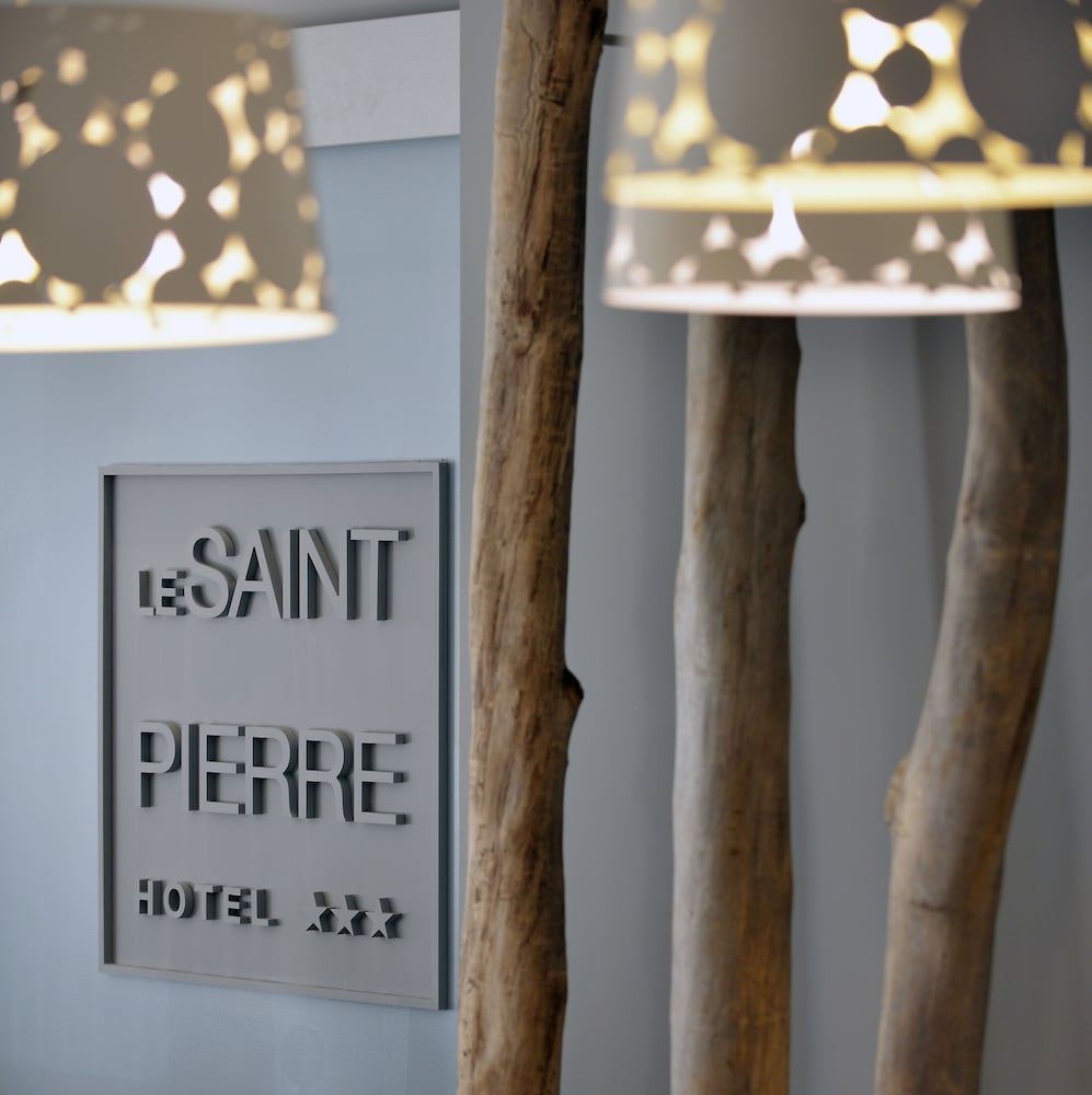 Le Saint Pierre Hotel 24/48