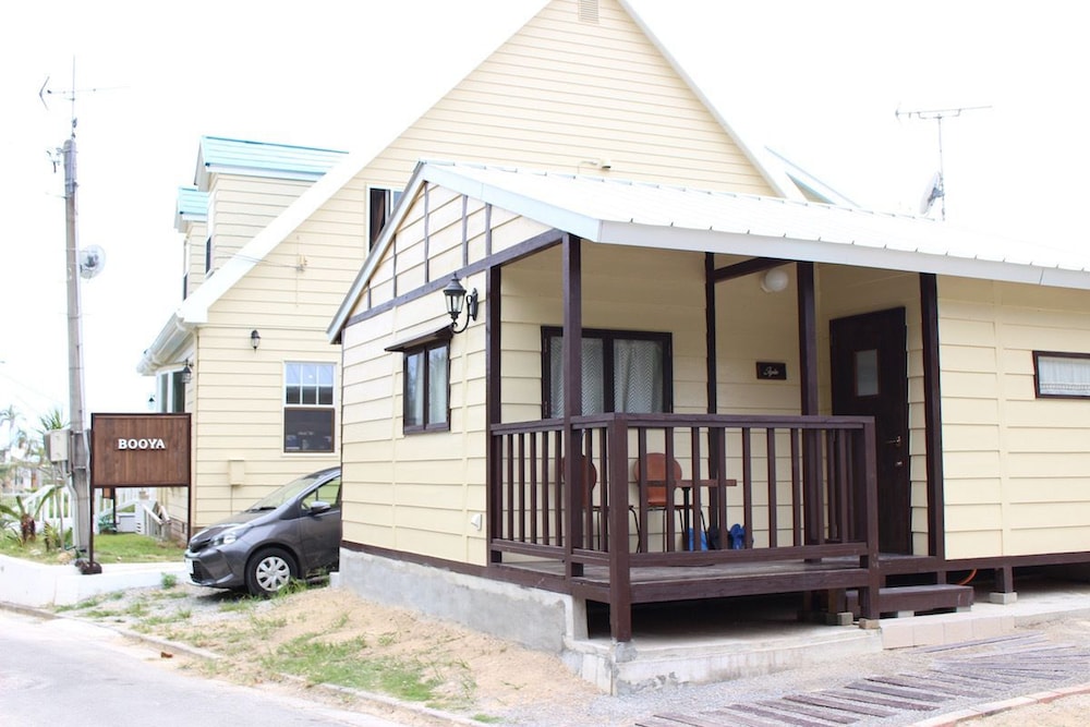 Tropical Lodge Booya 43/50