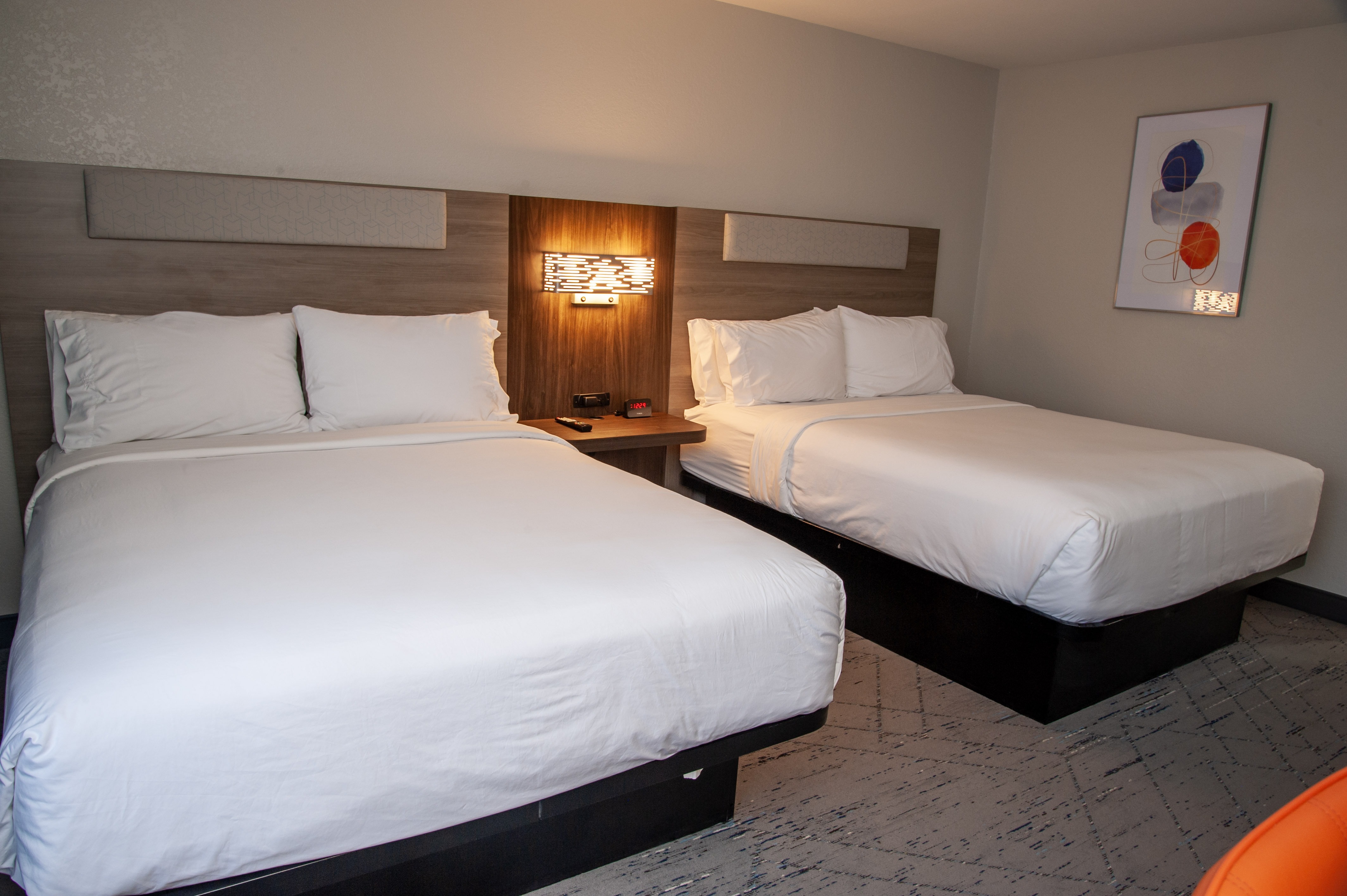 Holiday Inn Express Tucson Airport 16/75