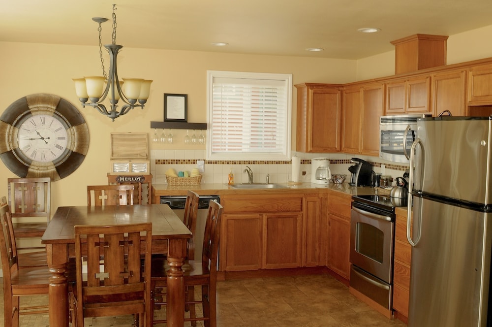 The Collins Inn And Seaside Cottages - Adults Only 52/77