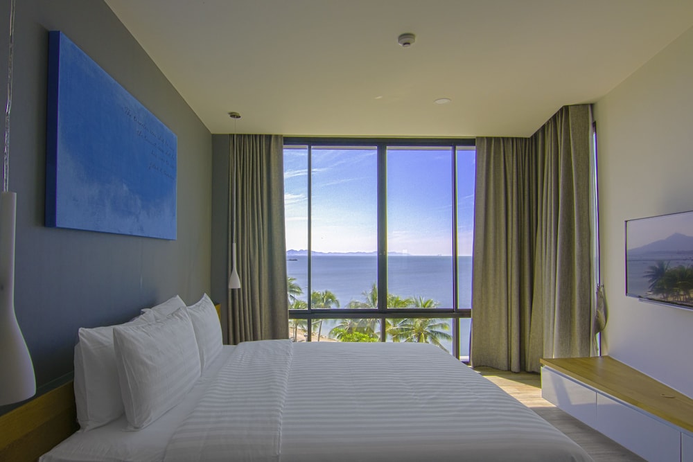 Kalm Bangsaen Hotel 21/47