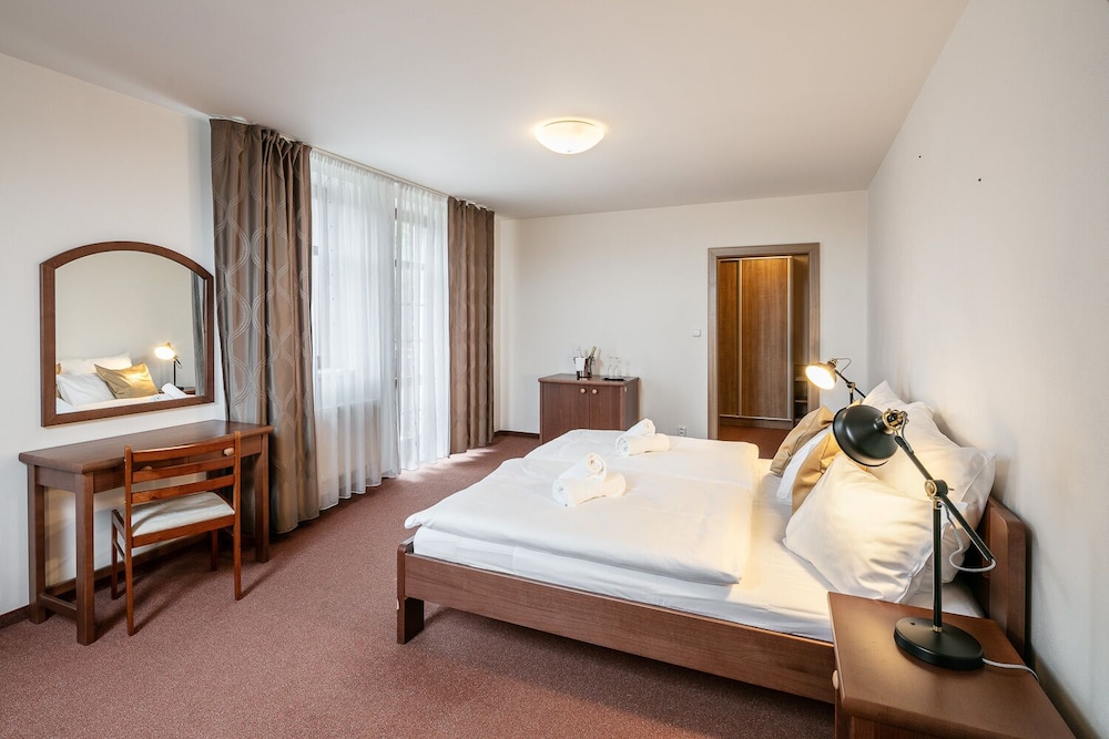 Pytloun Wellness Hotel Hasistejn 12/58