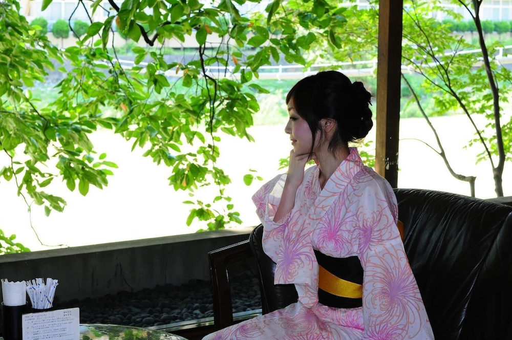 Kamimokuonsen Tatsumikan 21/51