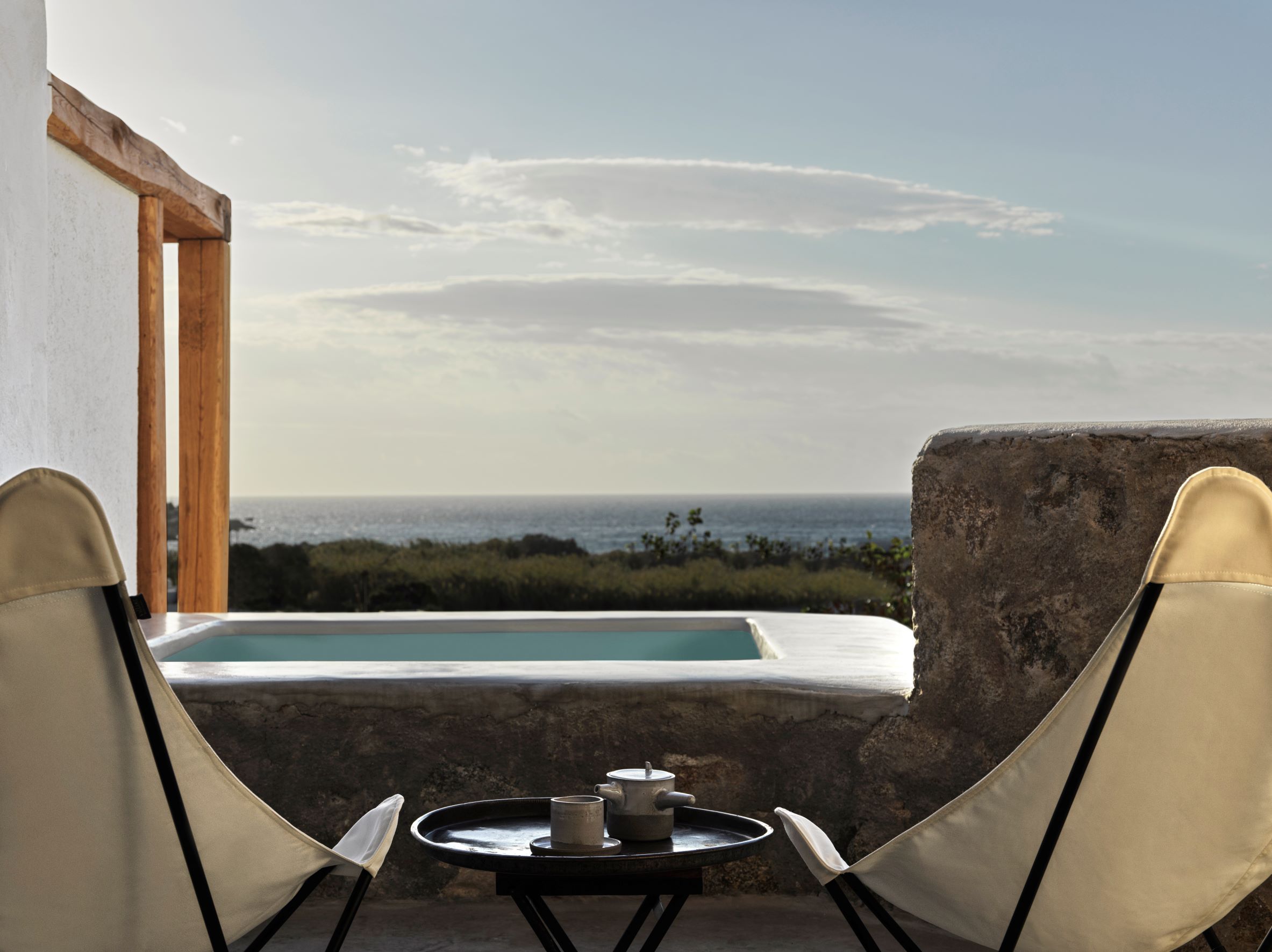 Nomad Mykonos 40/50