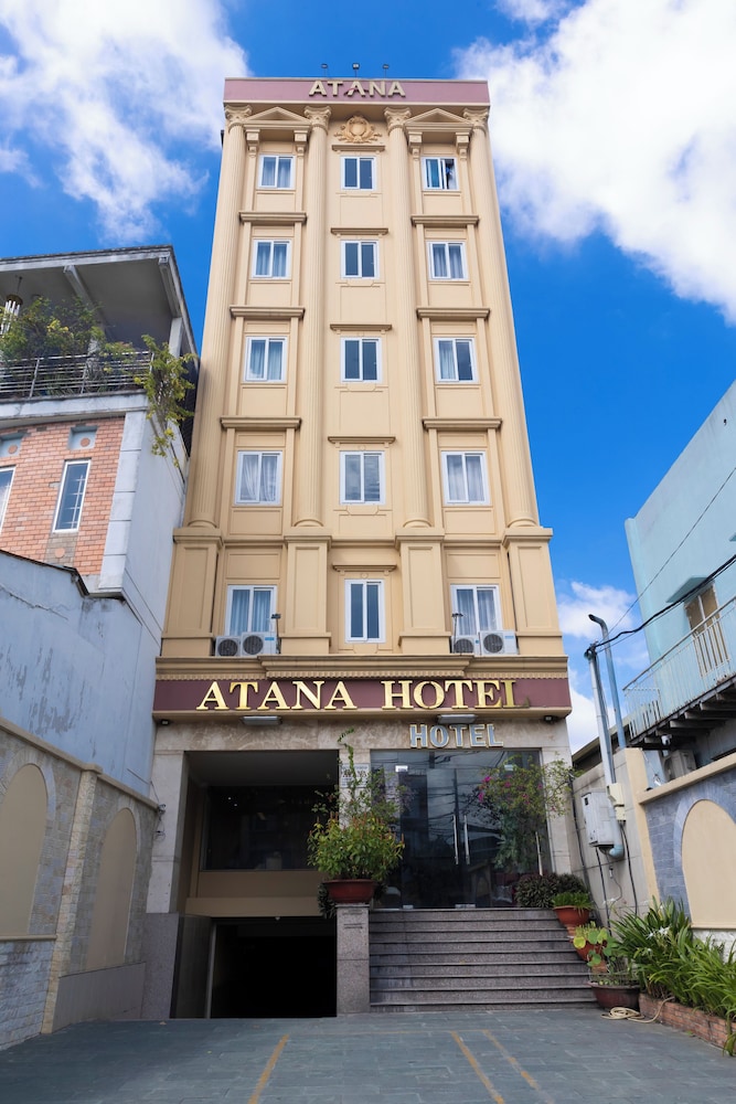 Atana Hotel 10/67