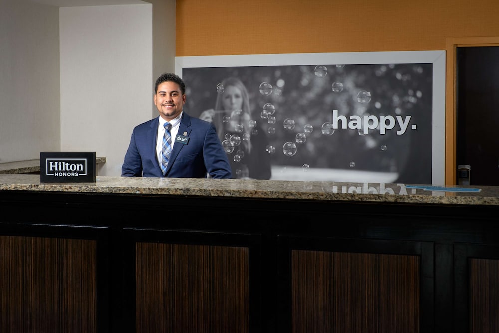 Hampton Inn Ann Arbor-South 15/67