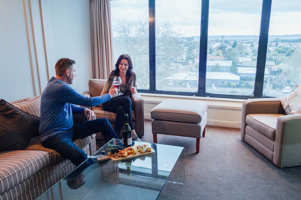 Rydges Rotorua 32/50