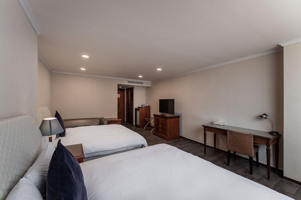 Hotel J Metropolis 22/54