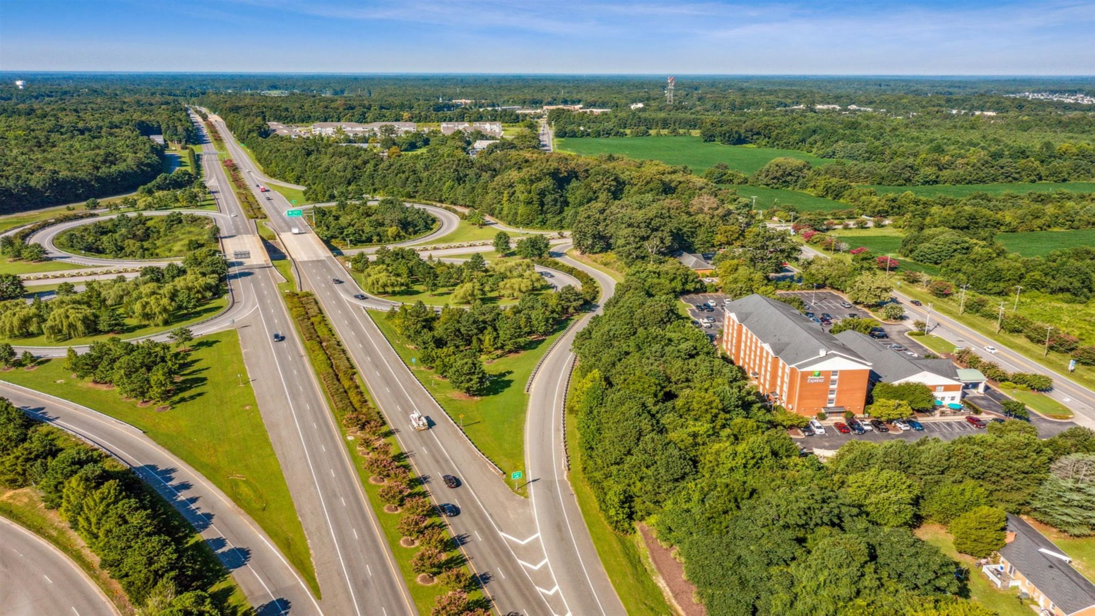 Holiday Inn Express Williamsburg North 67/71
