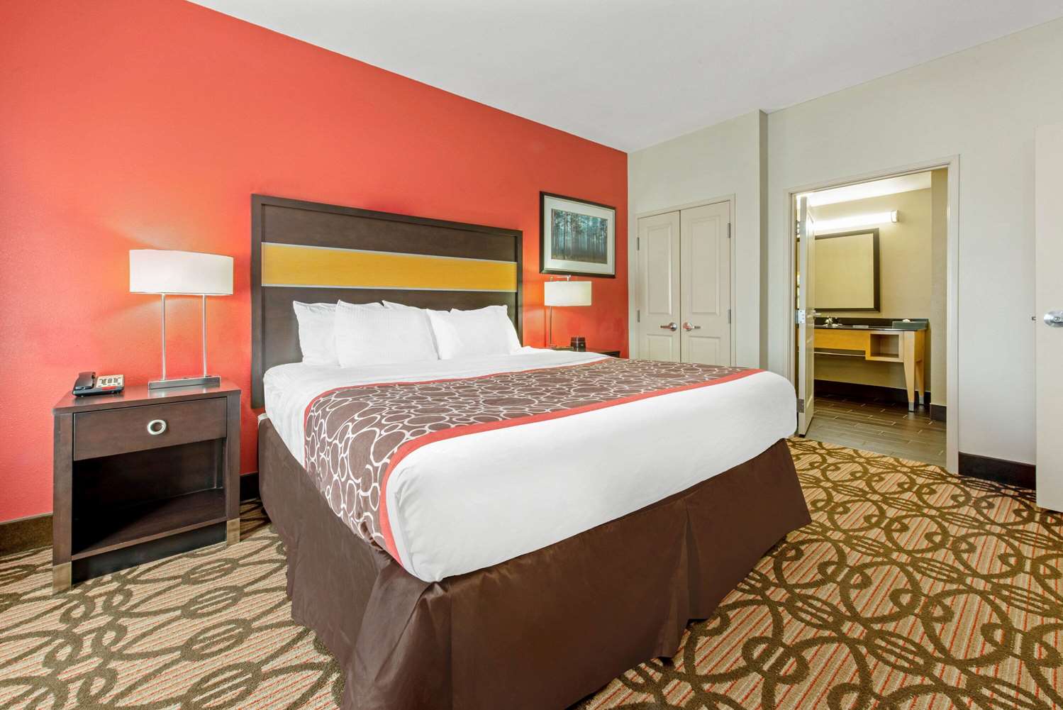 La Quinta Inn & Suites by Wyndham Leesville Ft. Polk 10/50