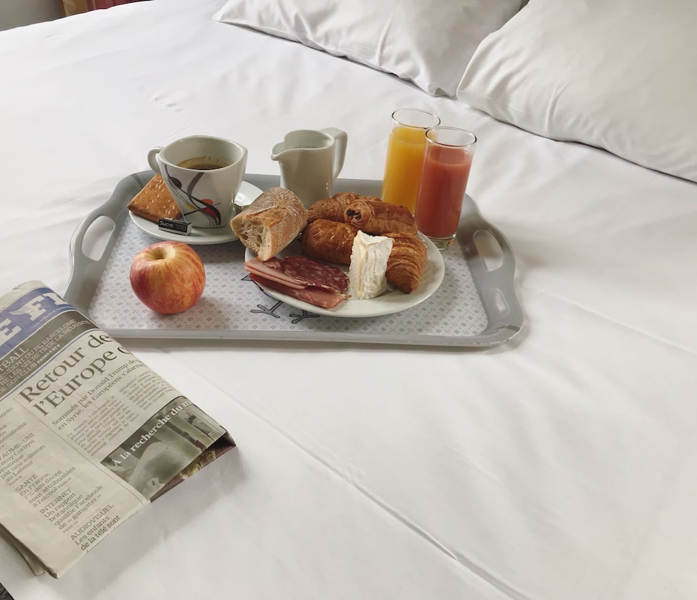 Brit Hotel Aux Sacres - Reims Centre 39/51