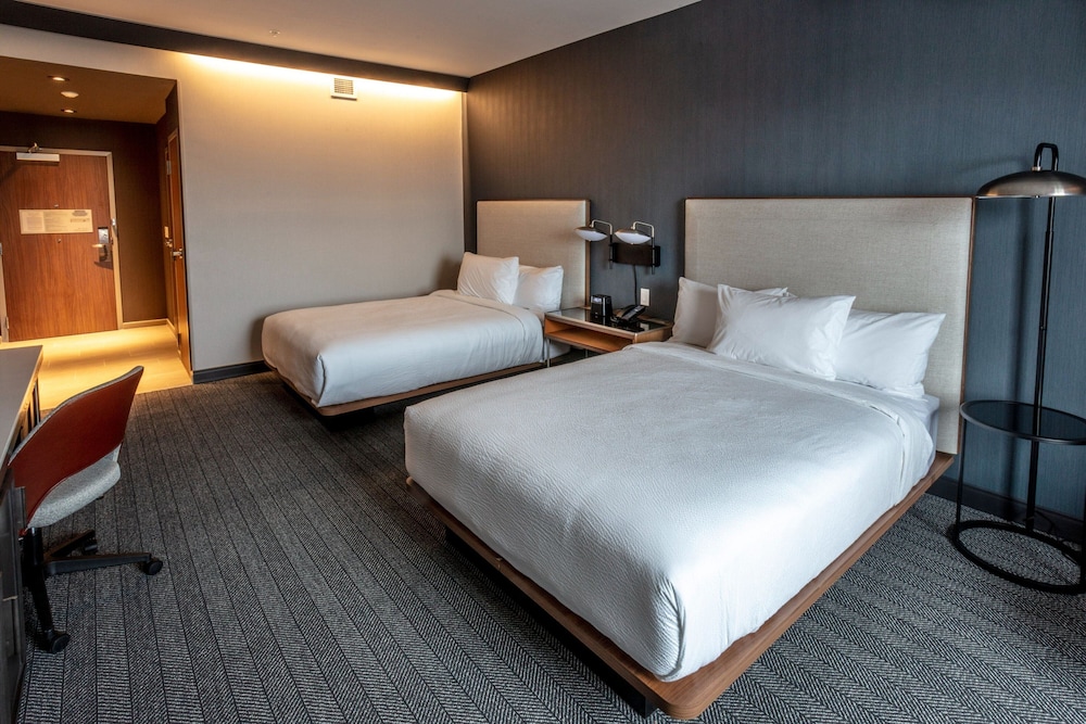 Courtyard by Marriott Rochester Downtown 8/33