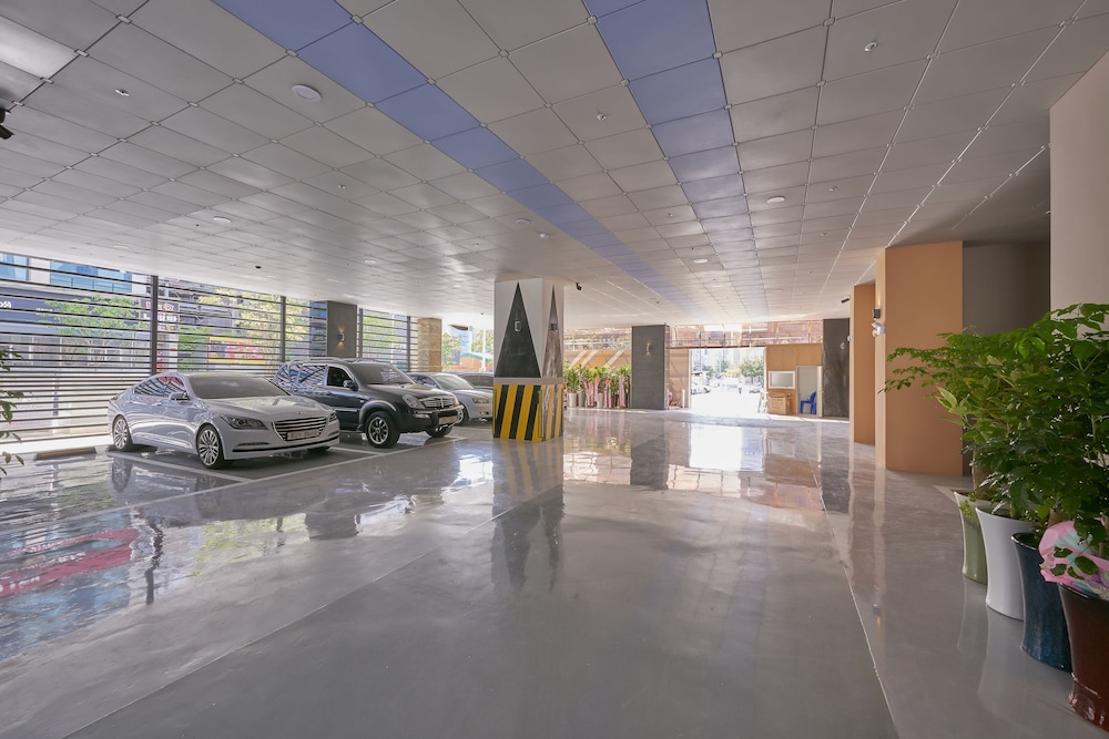 Dubai Hotel Gwangju 37/44