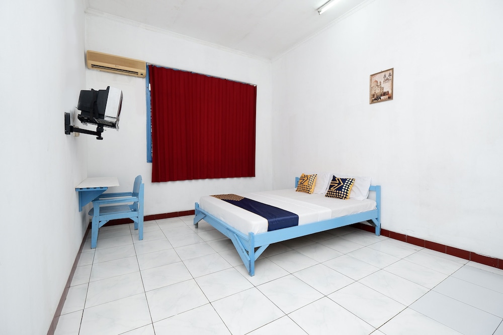 SPOT ON 2289 Hotel Saudara 10/26