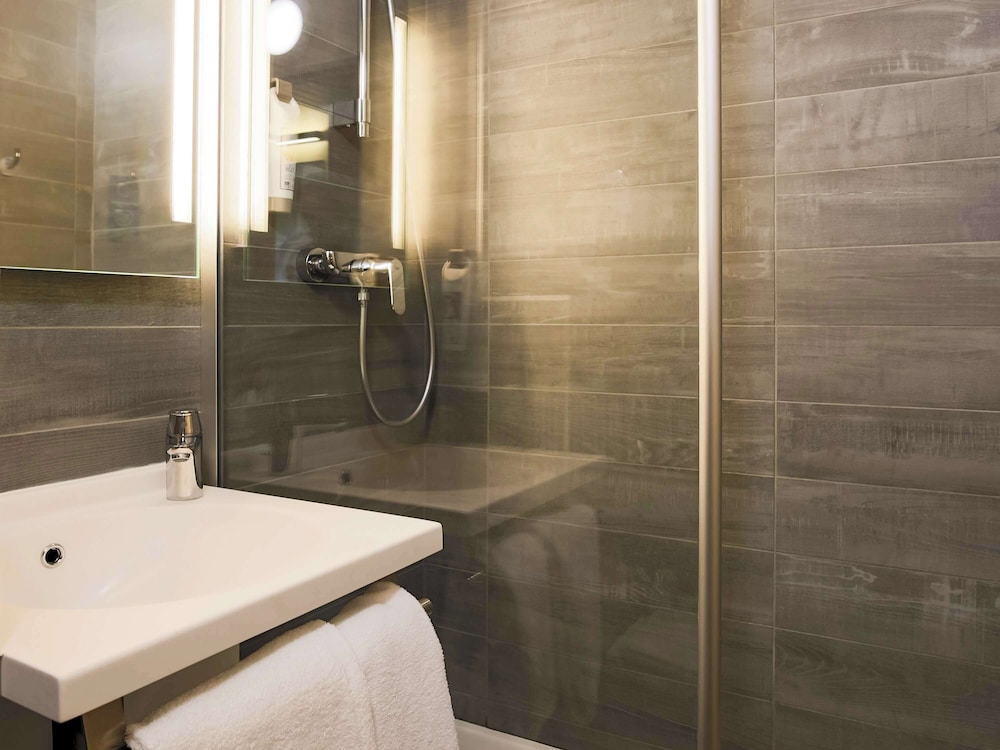 ibis Carcassonne Est la Cite 48/50