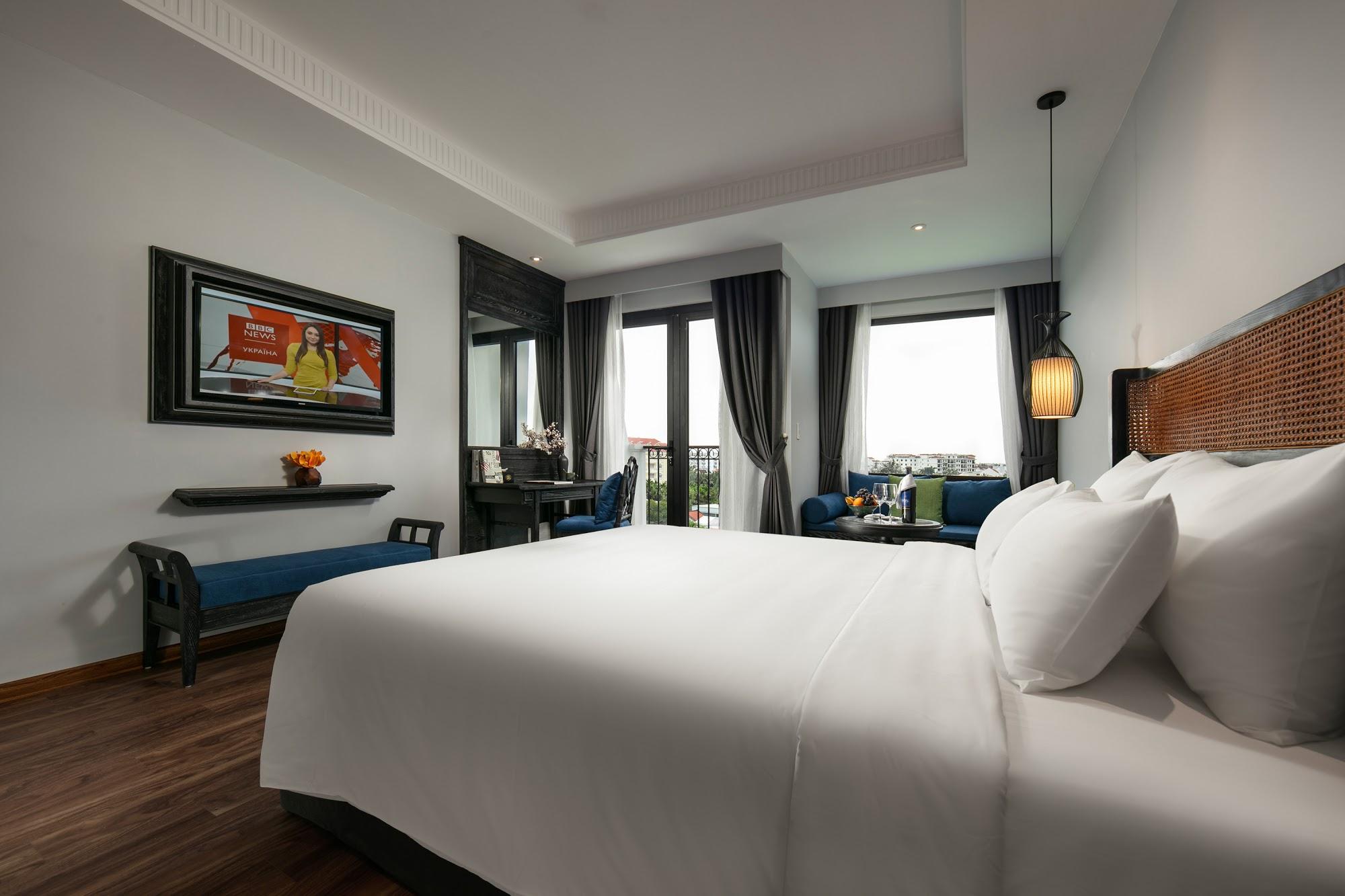 Deluxe, Greenfield View