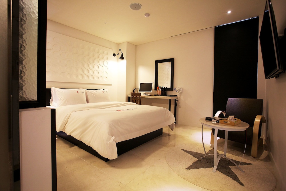 Hotel Yein 7/51