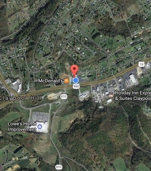 Super 8 by Wyndham Richlands/Claypool Hill Area 3/18