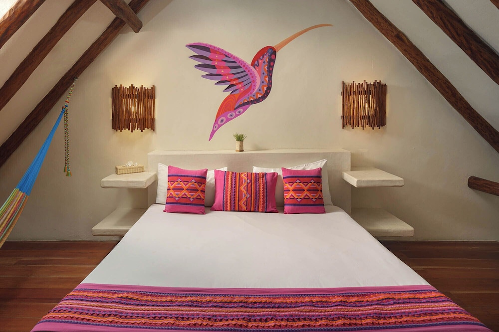 Hotel El Pueblito 13/50