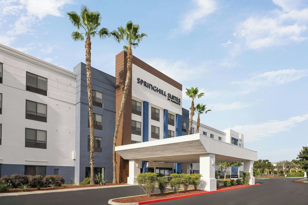 Springhill Suites Fresno in FRESNO - CA