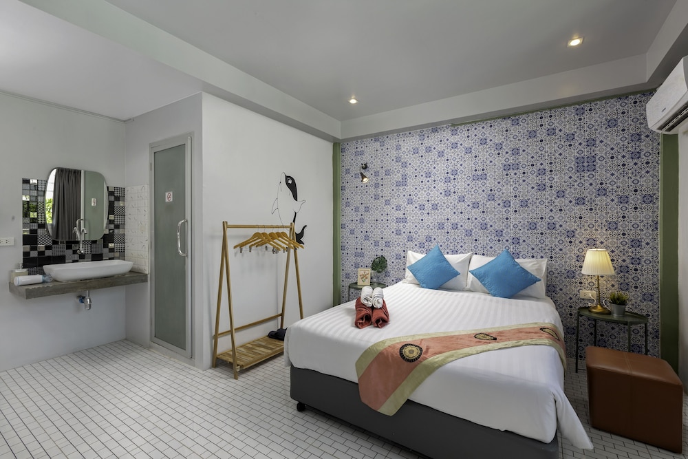 Hip Hostel 26/46