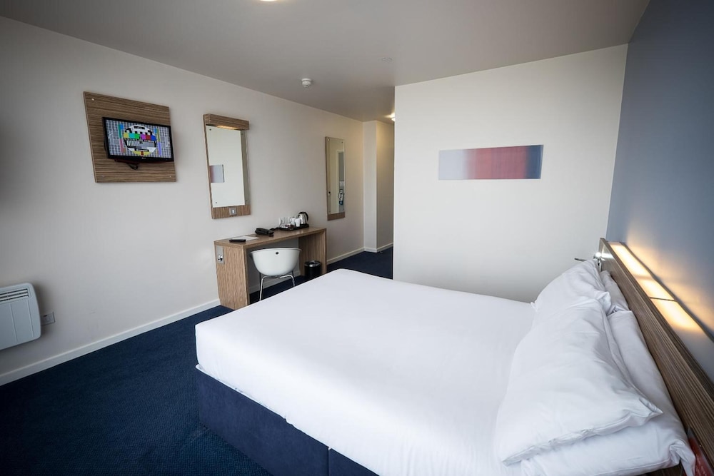 Travelodge Limerick Castletroy 28/44