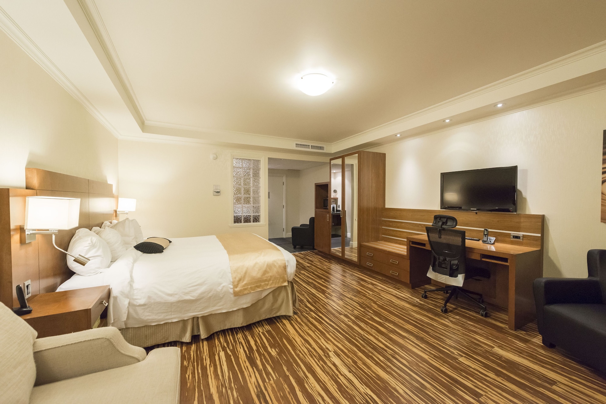 rooms