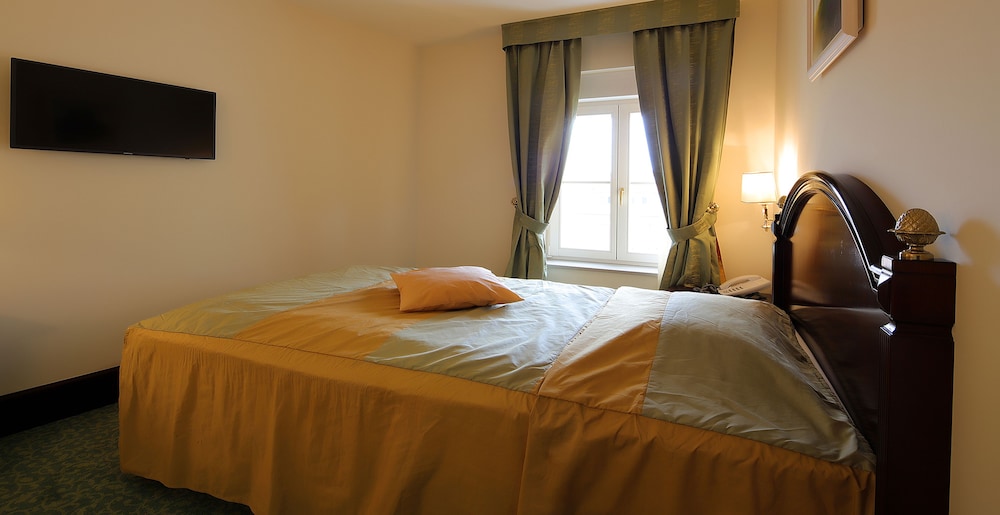 Arbiana Heritage Hotel 38/78