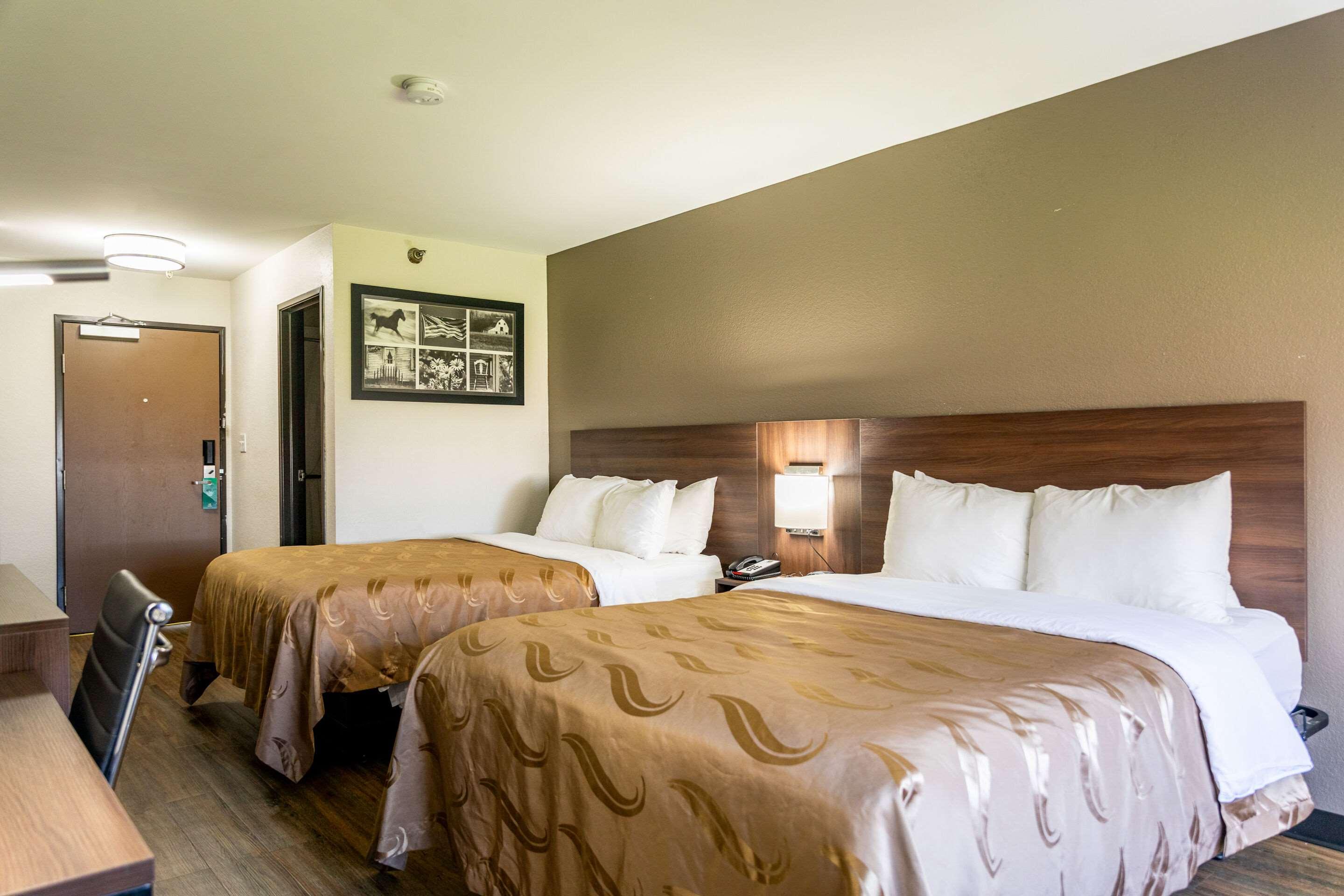 Room, 2 Queen Beds