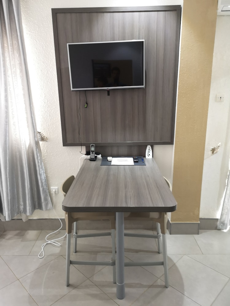 Nouakchott Hotel 40/50