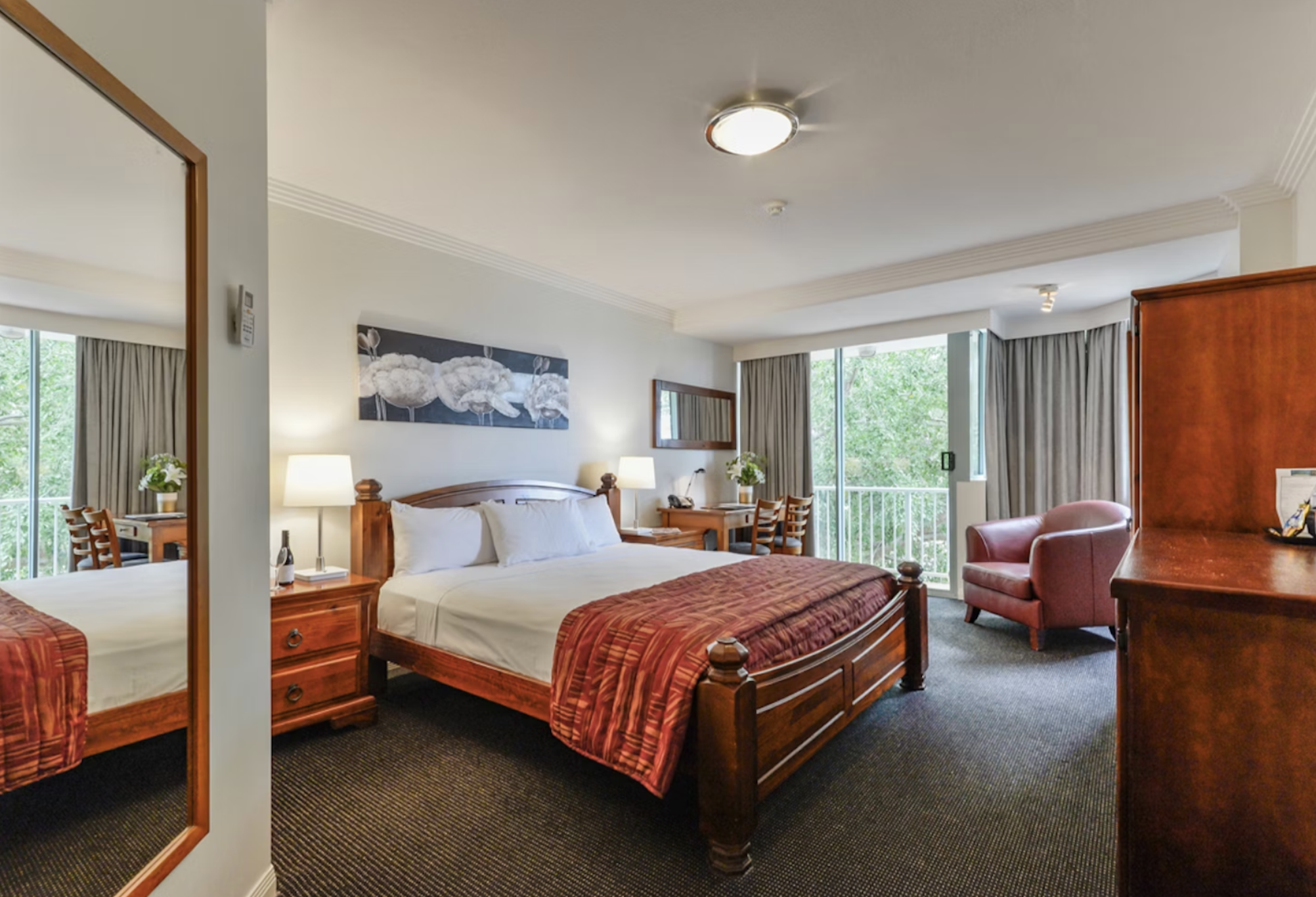 Burnett Riverside Motel 13/40