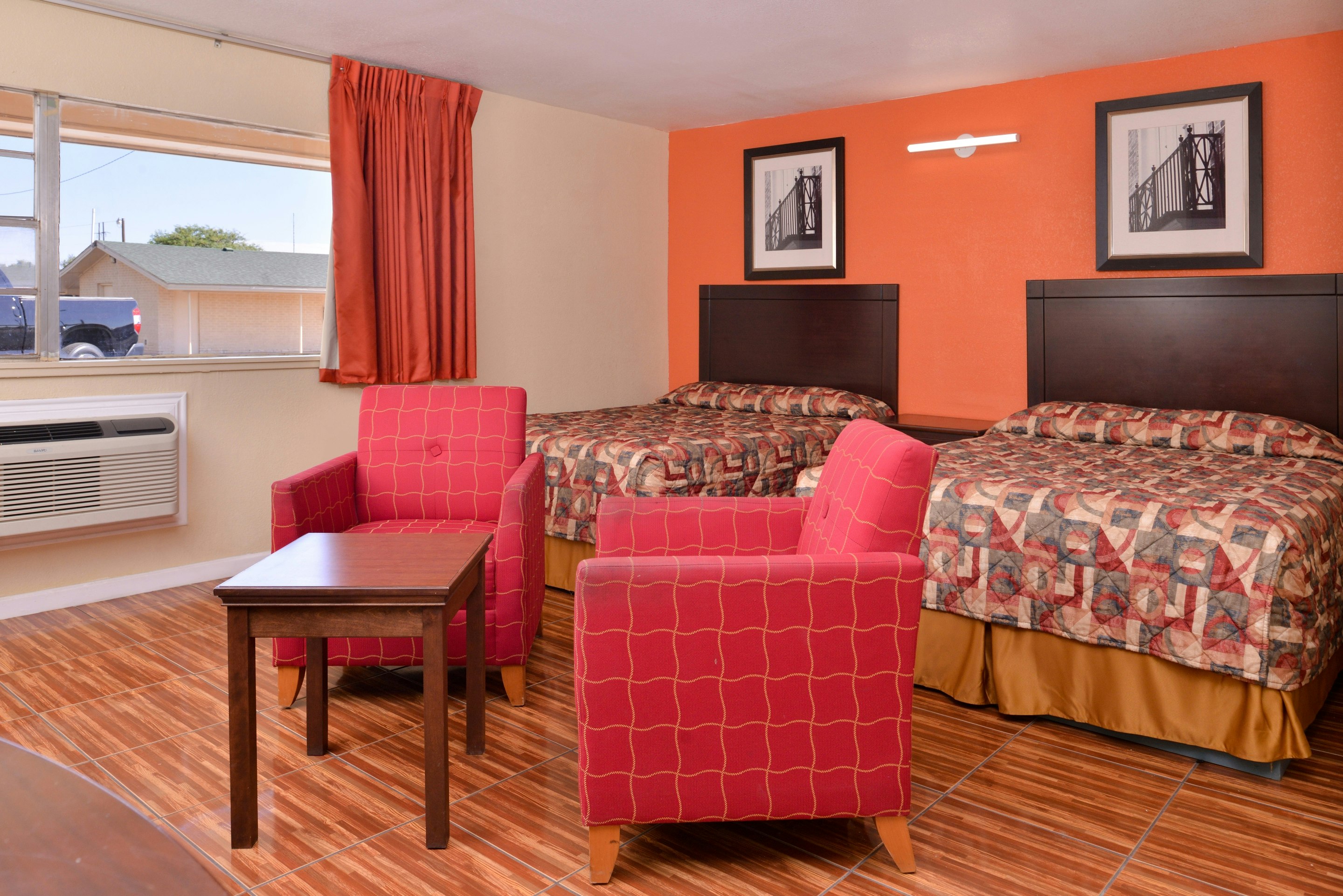 Scottish Inns & Suites 36/46