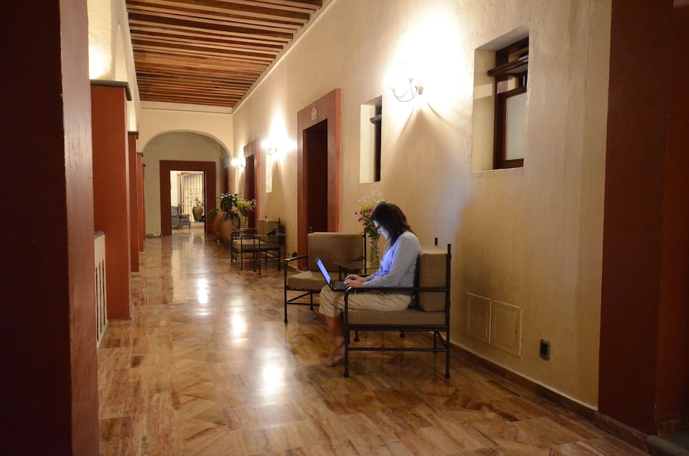 Hotel Casa Antigua 46/69