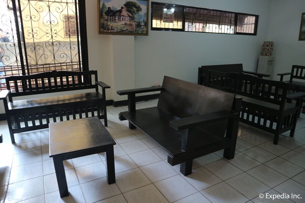 Boracay Travelodge Beach Resort 10/16