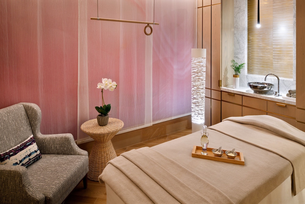 Grand Plaza Movenpick Media City 13/26