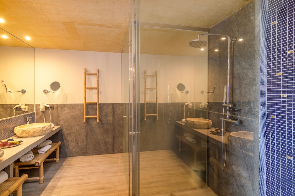 Hotel Tarifa Lances 25/50