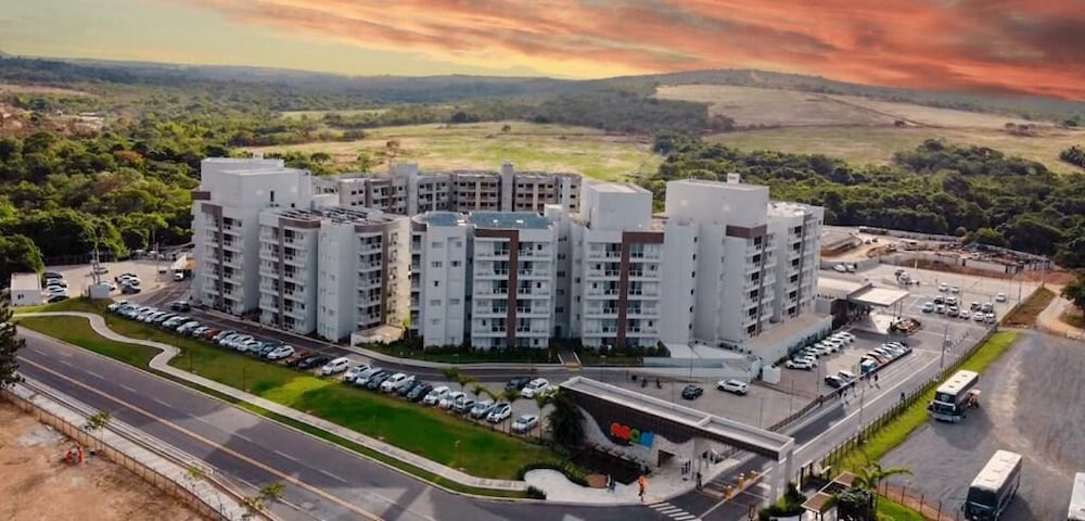 Lagoa Eco Towers Resorts 2/36