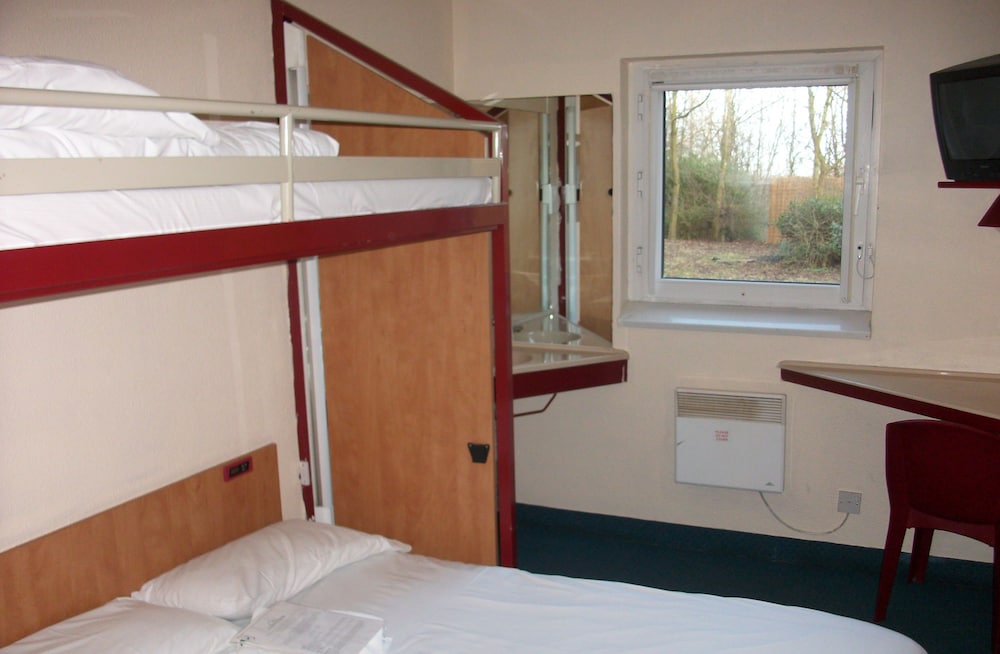 Metro Inns Teesside 12/20
