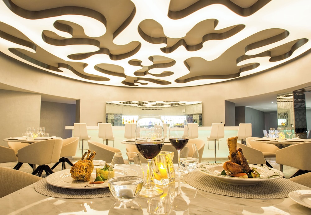 The Tower by Temptation Cancun Resort - All Inclusive - Adults Only 31/50
