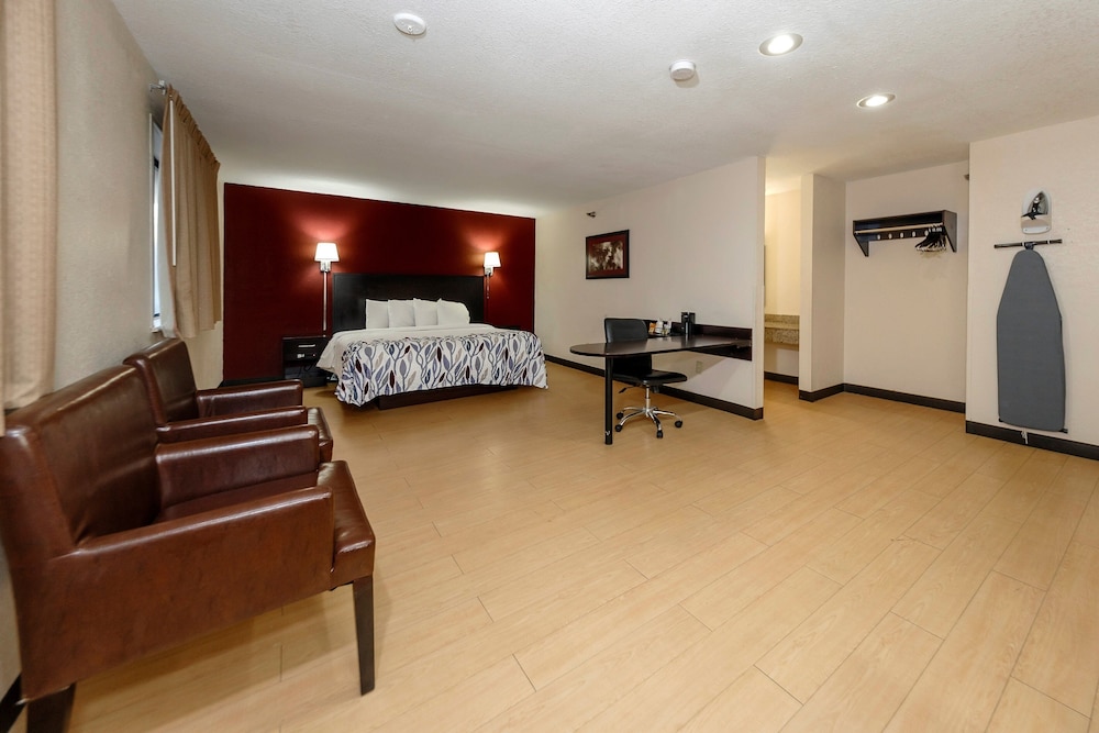 Red Roof Inn Jacksonville - Cruise Port 22/23