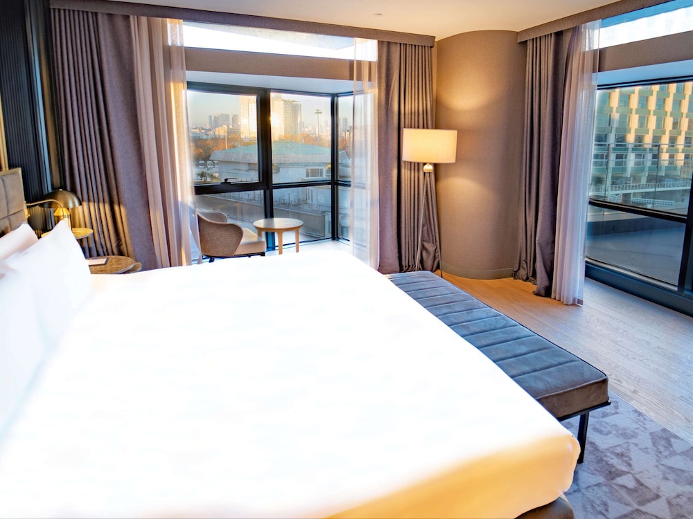 Sofitel Istanbul Taksim Hotel 14/67