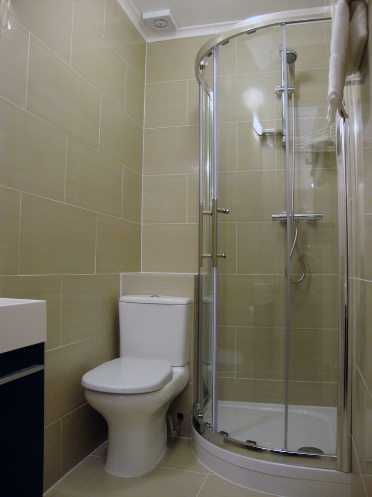 St Mark Hotel 43/50